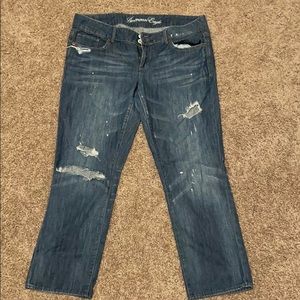 American Eagle Distressed Capri